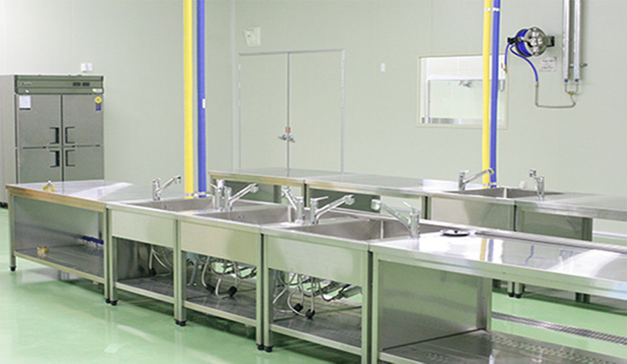 Pretreatment Room image
